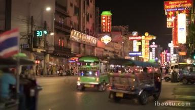 曼谷唐人街繁忙的街道, <strong>晚上</strong>有泰国三轮车和出租车